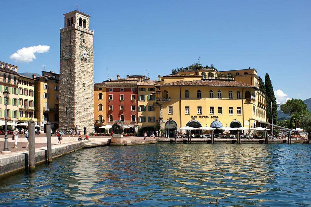 Bellissimo Lodge per Famiglie, Sport e Business Riva del Garda Exterior foto